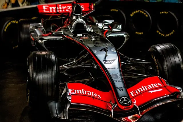Les Techniques de Pilotage des Légendes de la F1 : Secrets et Astuces