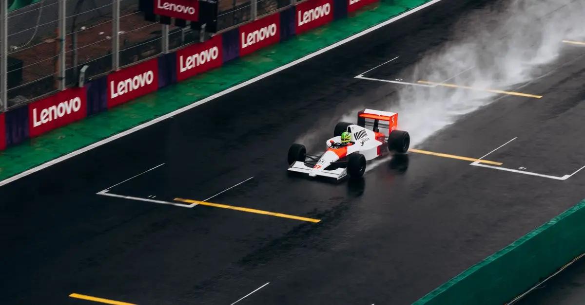 Histoire et Influence d'Ayrton Senna dans la F1