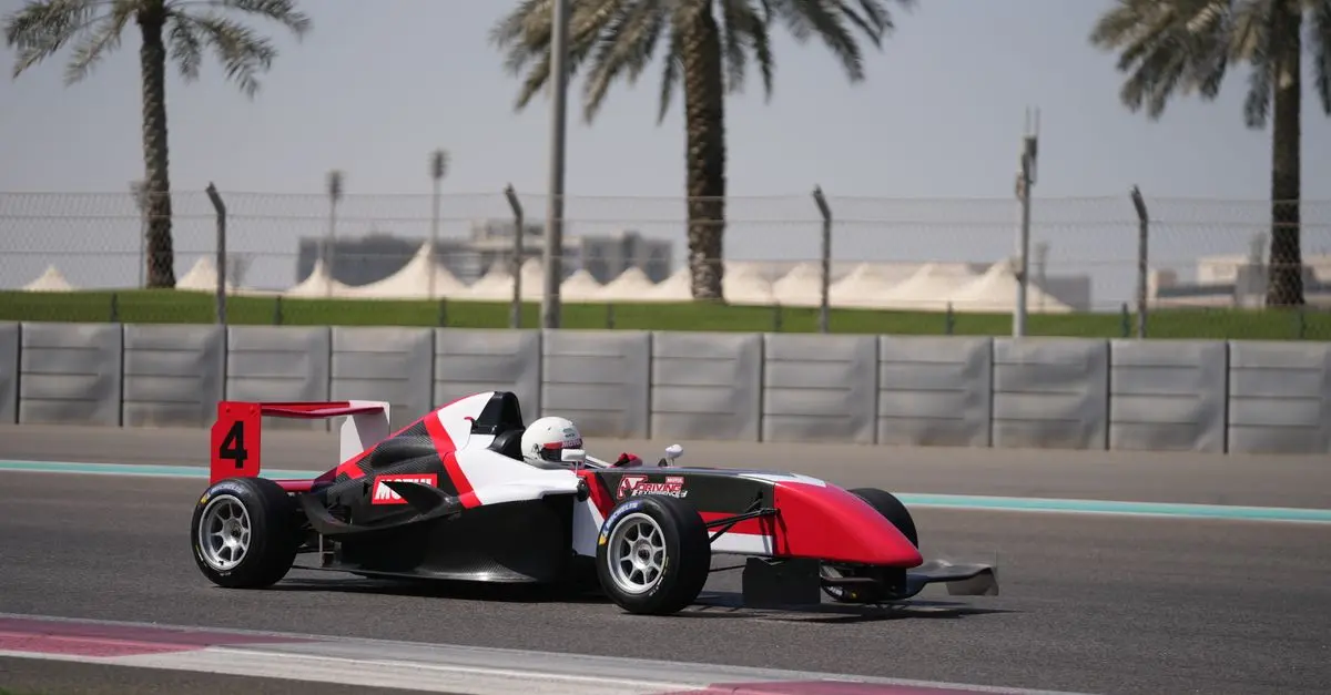 Les Stratégies de Course des Légendes de la F1 : Secrets Révélés