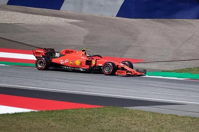 Les Techniques de Pilotage des Légendes de la F1 : Secrets et Astuces